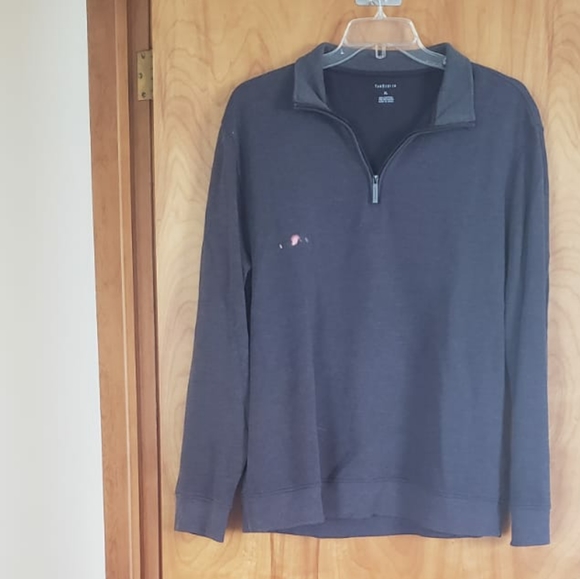 Van Heusen Quarter Zip Pull Over - Picture 1 of 2